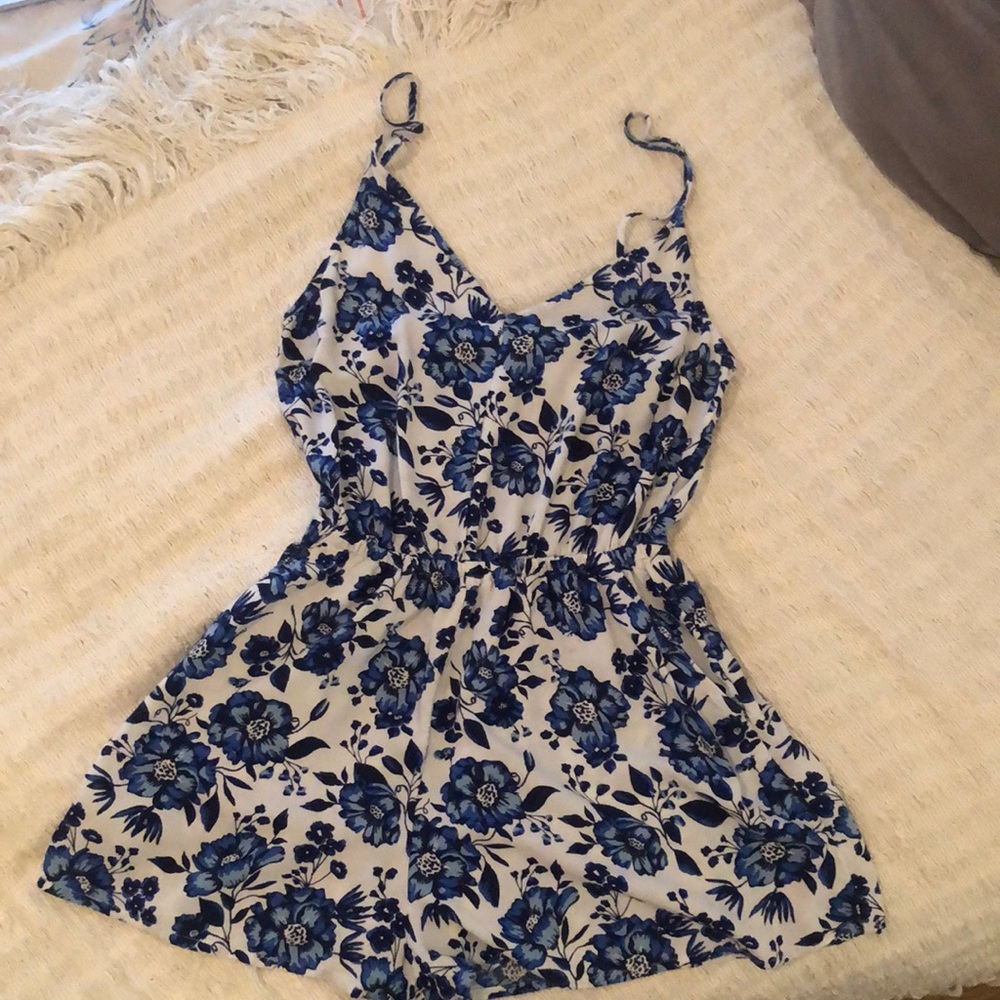FLORAL ROMPER